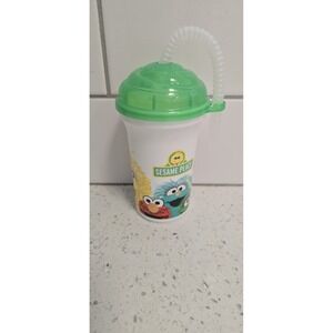 Sesame Place Souvenir Tumbler Kids OS White Green Excellent Elmo Cookie Monster